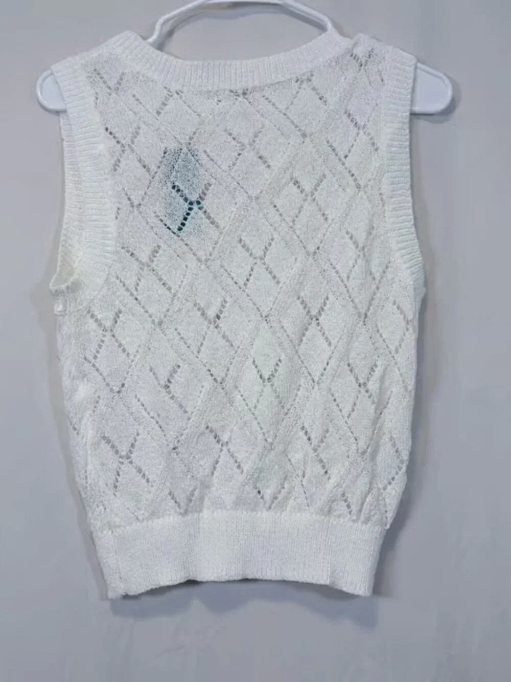 CUPSHE Sweater Vest Diamond Pointelle Knit White Sleeveless Crew Neck L